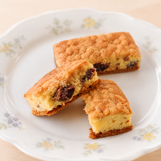 チェリーが甘酸っぱく美味しい《スリーズ》 [焼き菓子][スイーツ]